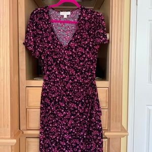 Beautiful Michael Kors dress just around the knees